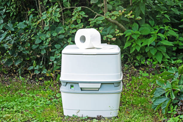 Portable Toilet Options We Offer in Bell, CA