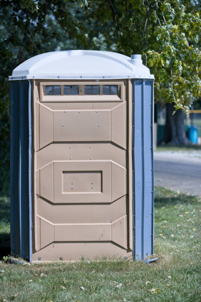 Best High-end porta potty rental  in Bell, CA